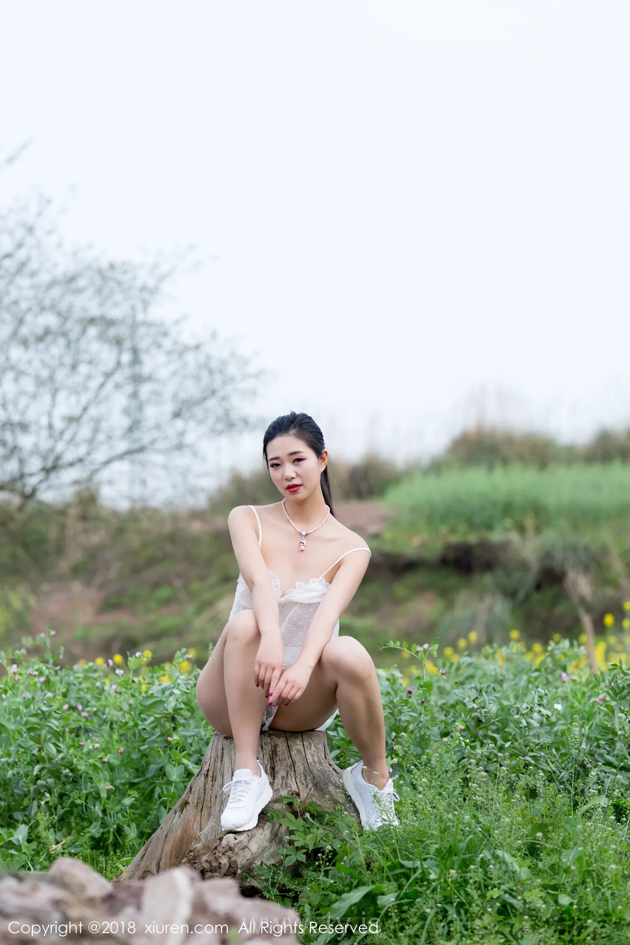 XIUREN(秀人网) NO.1058 Cute & Fair Asian Chick 宋-KiKi