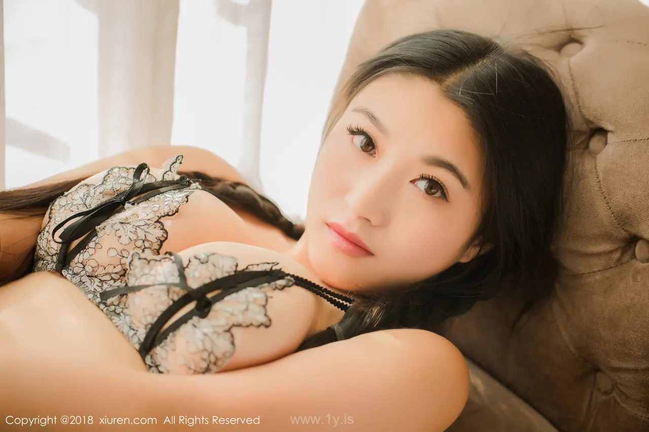 XIUREN(秀人网) NO.1097 Knockout & Fair Asian Girl 龍籹cool