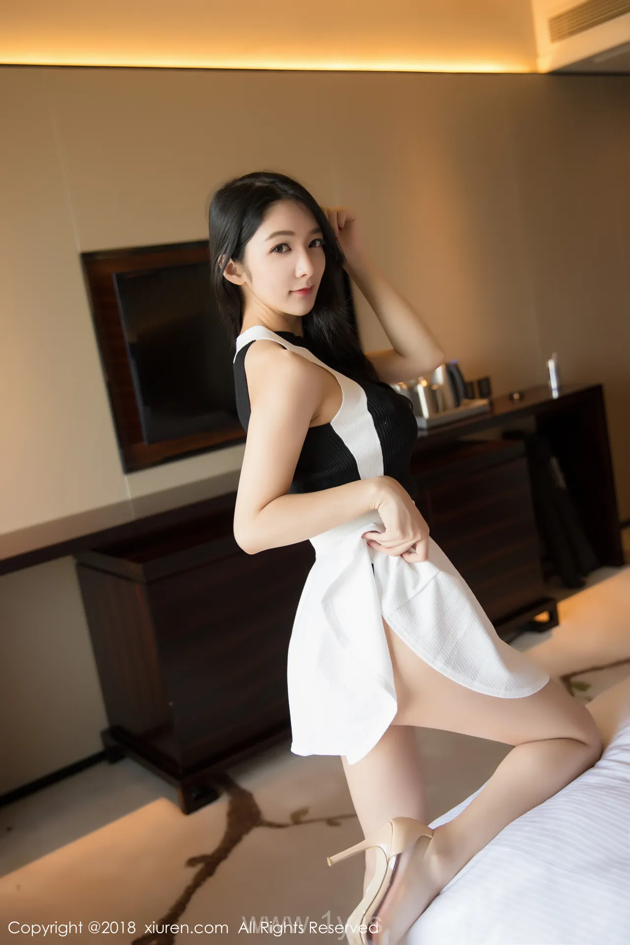 XIUREN(秀人网) NO.1175 Adorable Asian Beauty Angela小热巴