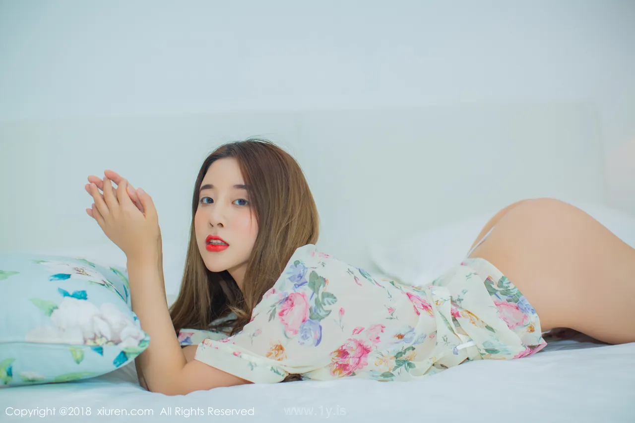 XIUREN(秀人网) NO.907 Beautiful & Nice-looking Chinese Girl 筱慧