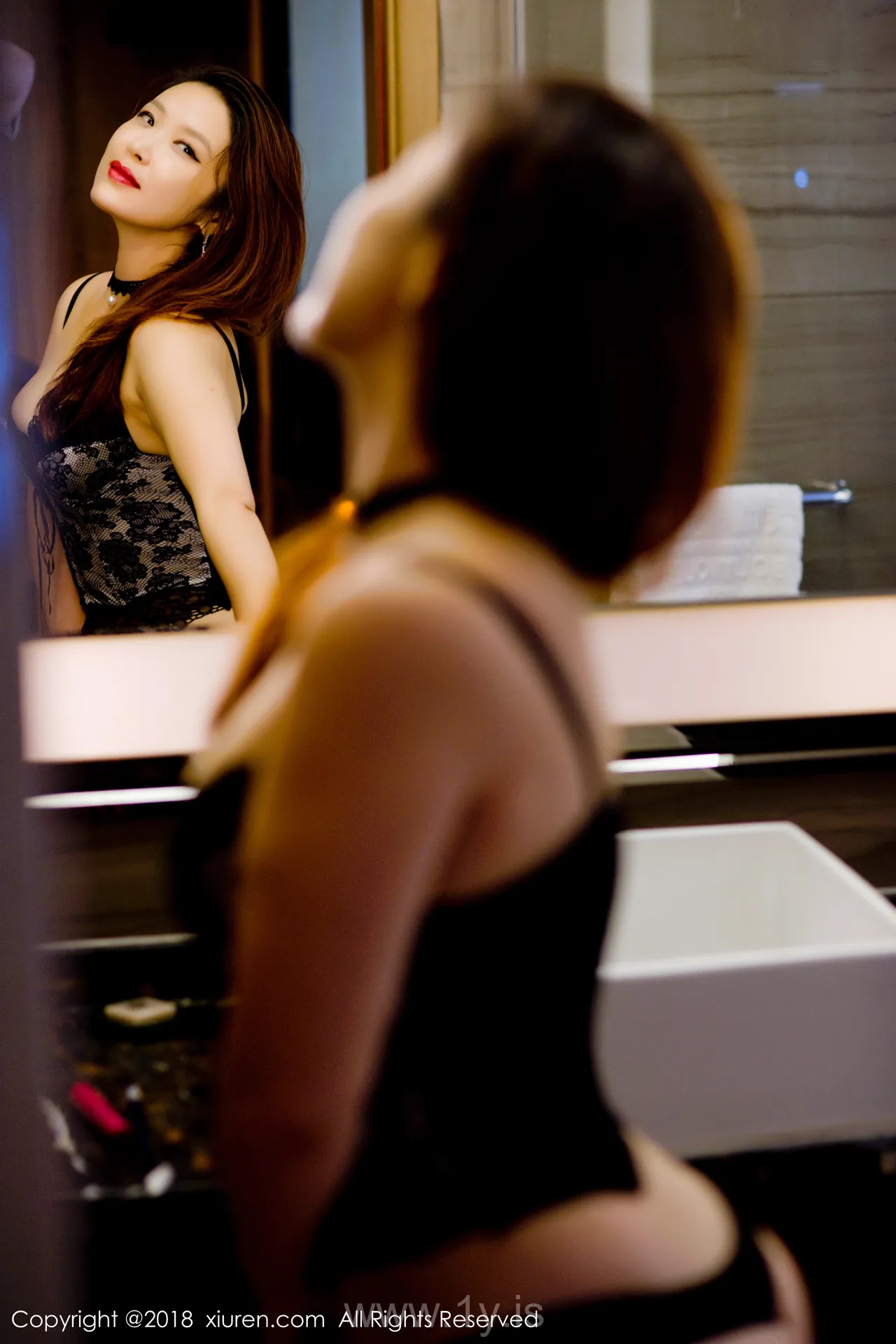 XIUREN(秀人网) NO.948 Fair & Slim Chinese Hottie 西希白兔