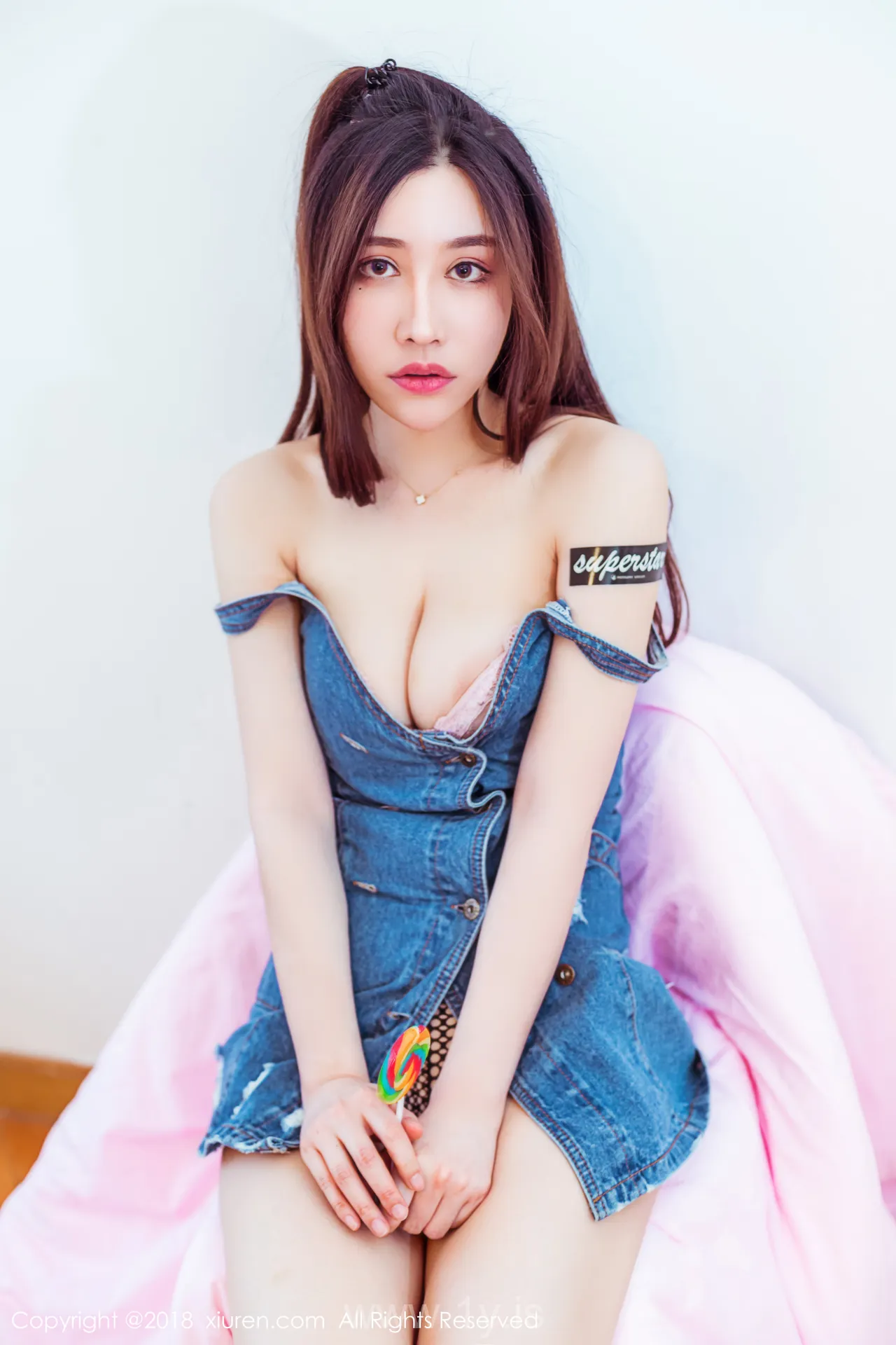 XIUREN(秀人网) NO.959 Exquisite Asian Chick 美昕Yumi