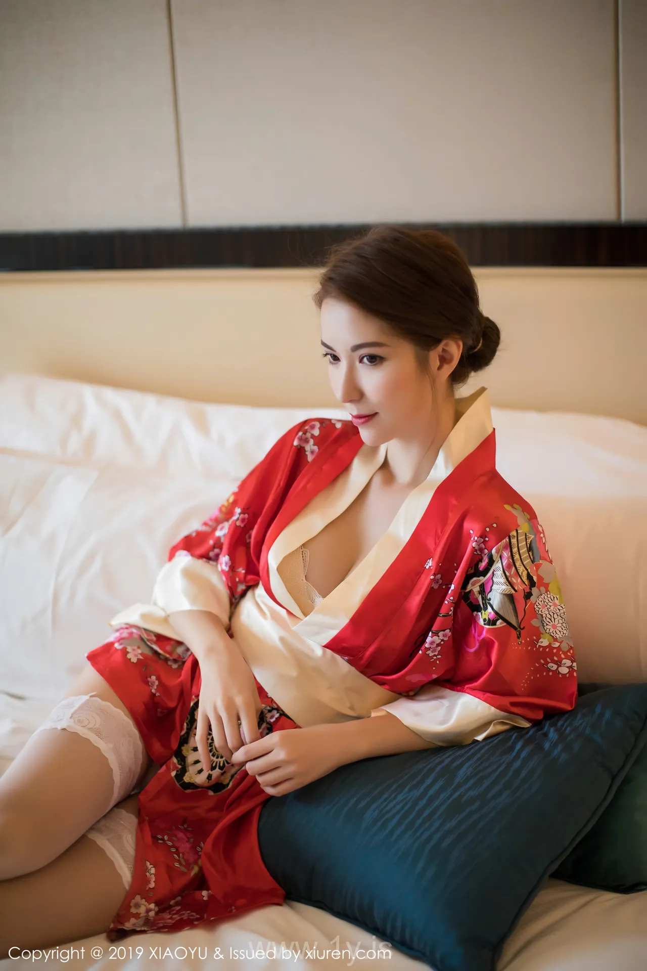 语画界 VOL.014 carry Gorgeous & Appealing Chinese Cougar carry