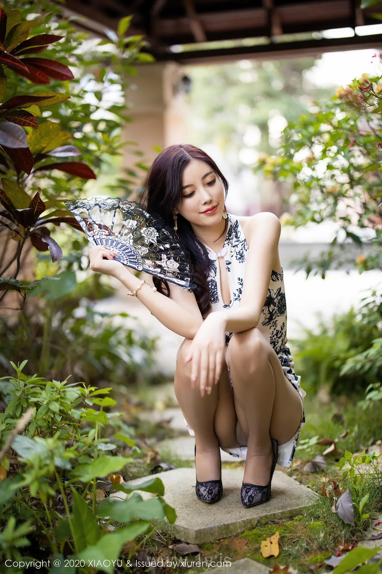 语画界 VOL.318 Attractive Chinese Jade 杨晨晨sugar